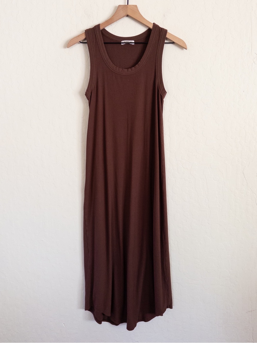 Nine Britton Kathy Stretch Jersey Knit Ribbed Scoop Neck Midi Dress Medium Brown